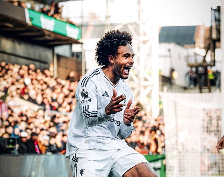 1个进球就敢要5000万欧元？曝罗马求购齐尔克泽，曼联狮子大开口